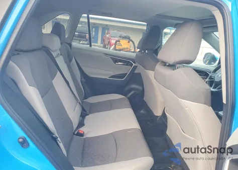 2021 Toyota Rav4 Xle from USA, damaged, VIN 2T3R6RFV3MW013713